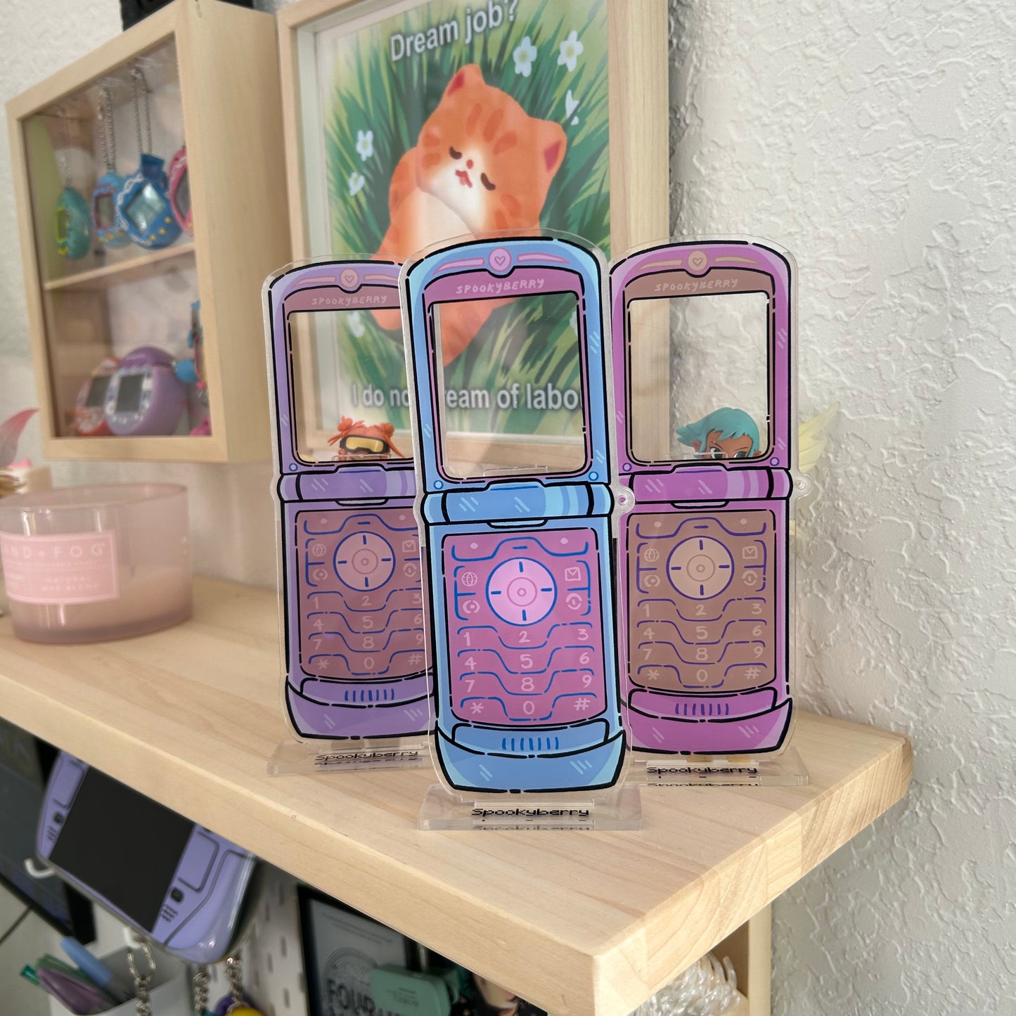 FLIP PHONE ACRYLIC PHOTO STAND *PREORDER*